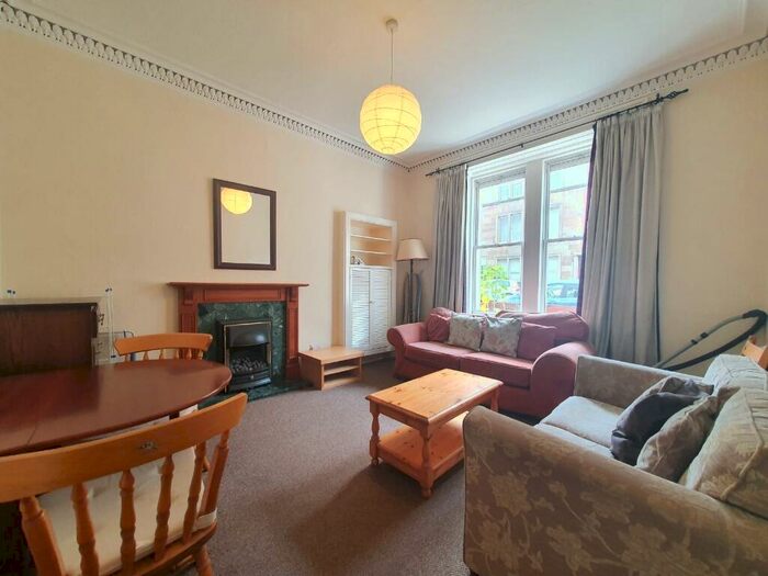 2 Bedroom Flat To Rent In Caledonian Road, Dalry, Edinburgh, EH11