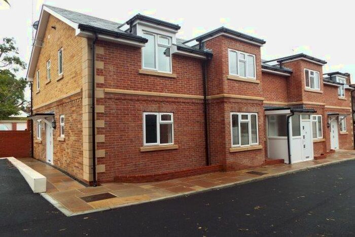 2 Bedroom Flat To Rent In The Hundred, Romsey SO51