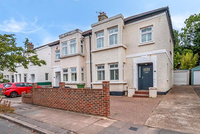 3 Bedroom Semi-Detached House For Sale In Warren Avenue, Bromley, BR1