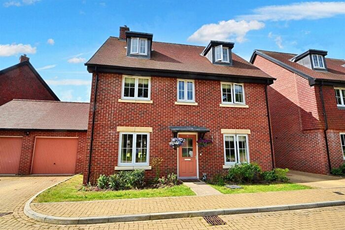 5 Bedroom Detached House For Sale In Colden Common, SO21