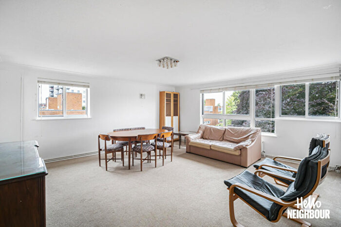 3 Bedroom Apartment To Rent In Homefield Park, Sutton, SM1