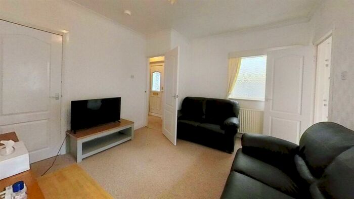 3 Bedroom House To Rent In Reservoir Road, Selly Oak, Birmingham, B29