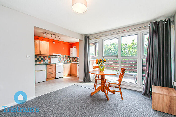 2 Bedroom Apartment To Rent In Carter Gate, City Centre, NG1