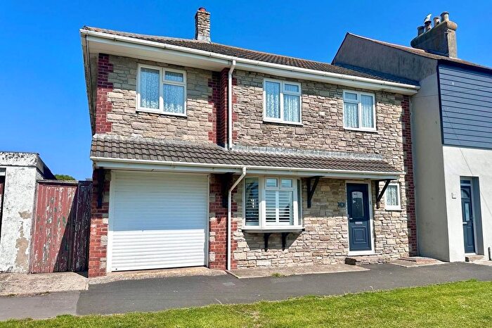 4 Bedroom Semi-Detached House For Sale In Weston Road, Portland, DT5