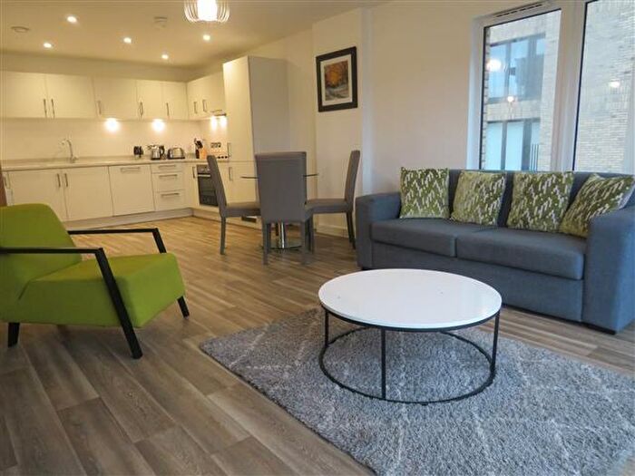 2 Bedroom Apartment To Rent In Lexington Gardens, Birmingham, B15