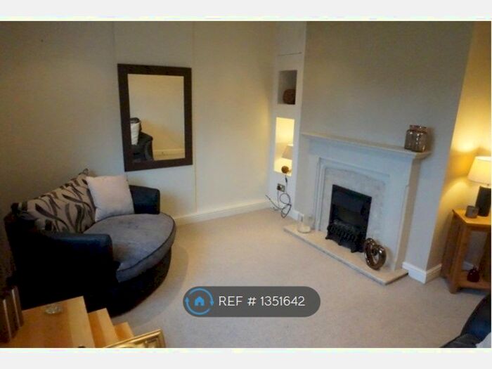 1 Bedroom Flat To Rent In Thornbridge Crescent, Sheffield, S12