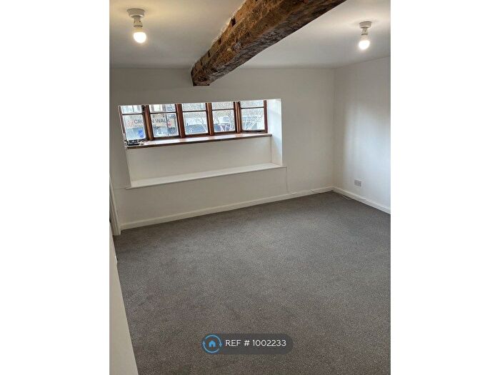 2 Bedroom Flat To Rent In Backway Road, Bicester, OX26
