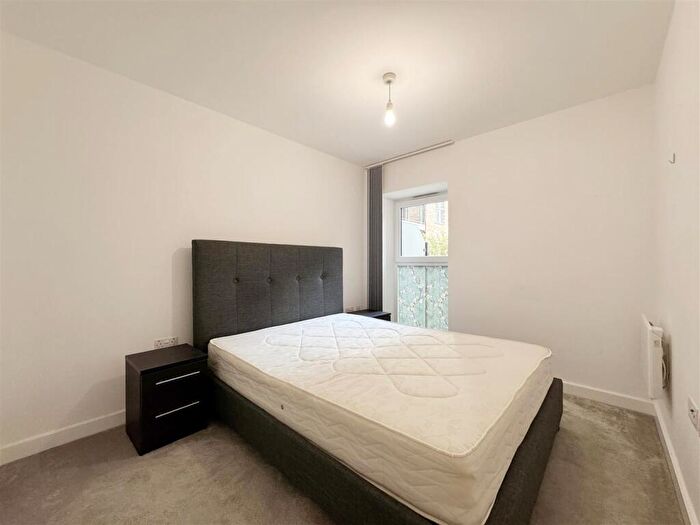 1 Bedroom Apartment To Rent In Fermont House, Beaufort Square, NW9