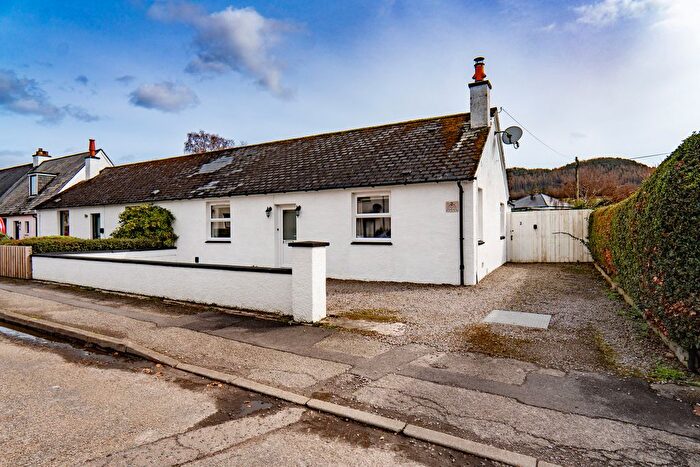 3 Bedroom Semi Detached Bungalow For Sale In Park Terrace, Strathpeffer, IV14