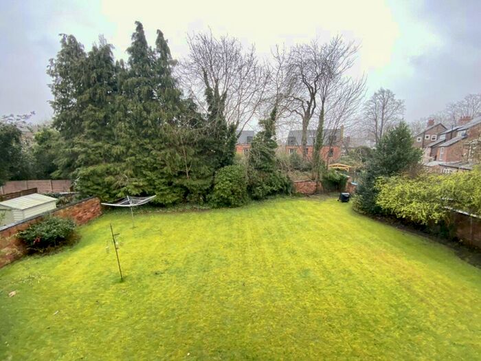 2 Bedroom Apartment To Rent In Lancaster Road, Didsbury, Manchester, M20