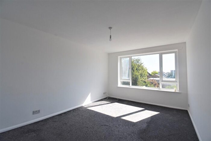 1 Bedroom Flat To Rent In Hatherley Road Sidcup, DA14