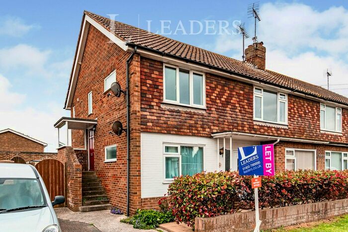 2 Bedroom Flat To Rent In Shaftesbury Road, Rustington, BN16