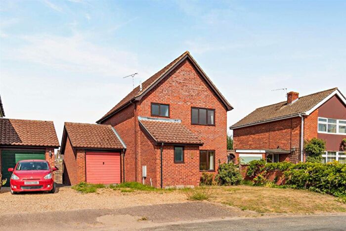 3 Bedroom Detached House For Sale In Chapel Road, Mendlesham, Stowmarket, IP14