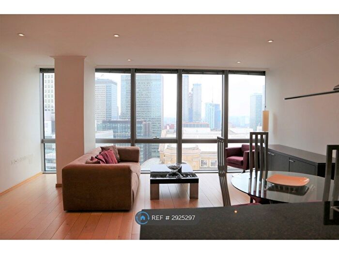 1 Bedroom Flat To Rent In Hertsmere Road, London, E14