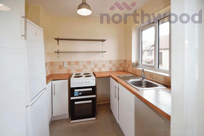 1 Bedroom Flat To Rent In Dalrymple Way, Norwich, NR6