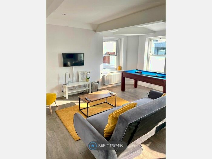 2 Bedroom Flat To Rent In Ramsgate, Ramsgate, CT11