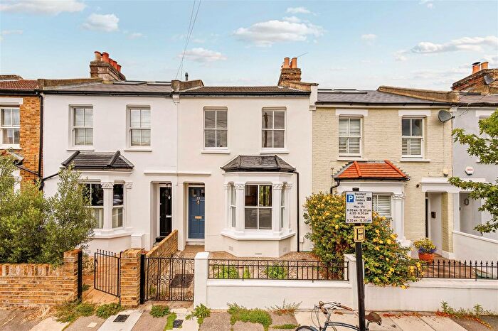 3 Bedroom Terraced House To Rent In Quick Road, London, W4