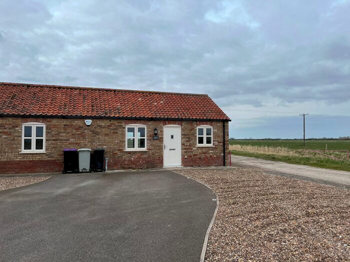 2 Bedroom Barn Conversion To Rent In Stain Lane, Withern, Alford., LN13