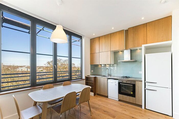 1 Bedroom Flat To Rent In Ospringe Road, Kentish Town, London, NW5