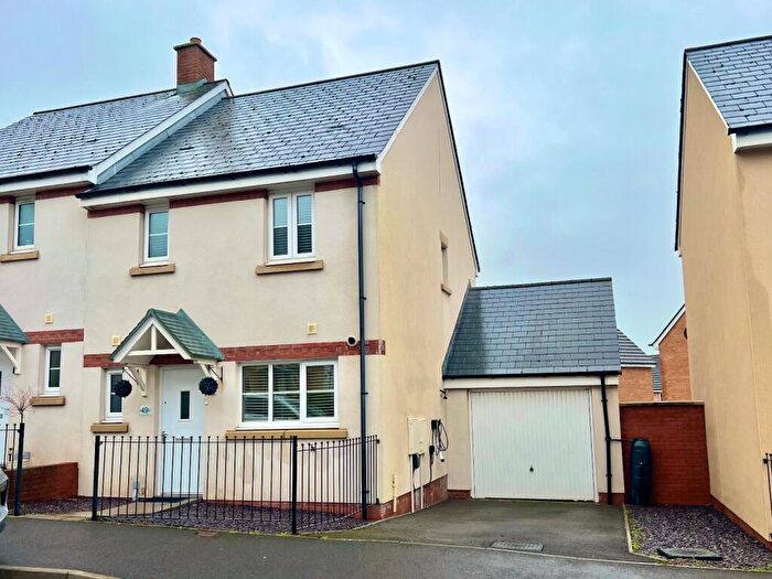 3 Bedroom Semi-Detached House For Sale In Ffordd Y Draen, Coity, Bridgend County Borough, CF35