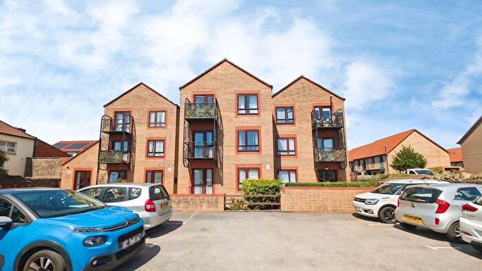 1 Bedroom Property For Sale In Manor Road, Fishponds, Bristol, BS16