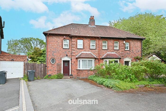 3 Bedroom Semi Detached House For Sale In Mayland Road, Birmingham, West Midlands, B16