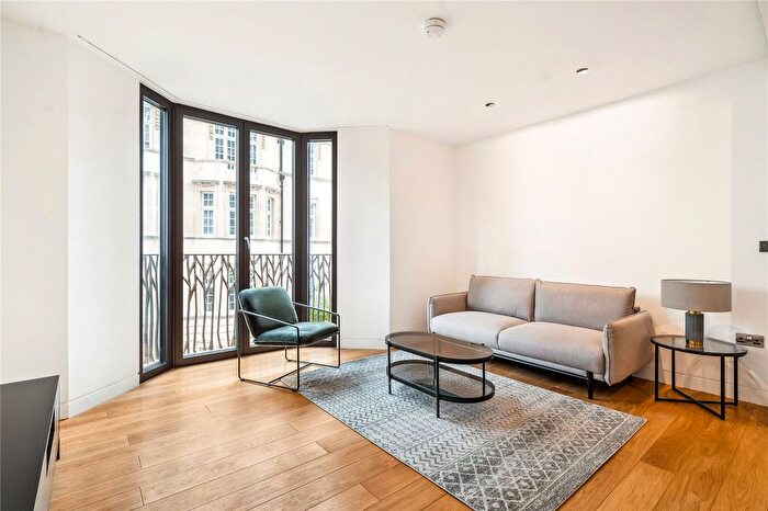 1 Bedroom Flat To Rent In Great Portland Street, London, W1W