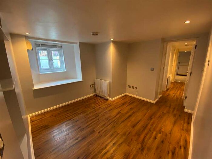 1 Bedroom Property To Rent In Icknield Street, Dunstable, LU6