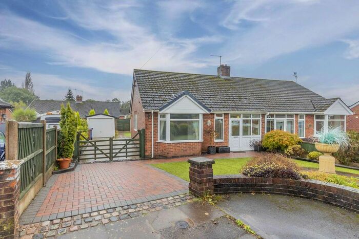 2 Bedroom Semi-Detached House To Rent In Delamere Grove, Trentham, Stoke On Trent, ST4