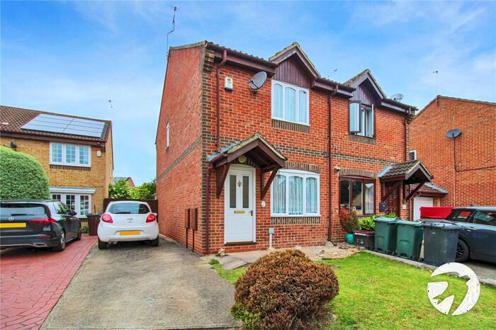 2 Bedroom Semi-Detached House To Rent In Bullivant Close, Greenhithe, Kent, DA9