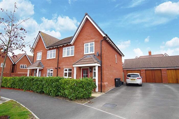 4 Bedroom Semi-Detached House To Rent In Baillie Close, Tadpole Garden Village, Swindon, SN25