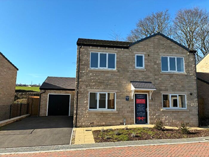 4 Bedroom Detached House For Sale In Delf Hill, Rastrick, HD6