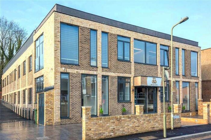 2 Bedroom Apartment To Rent In Bowland House, 30 Lancaster Road, Barnet, EN4