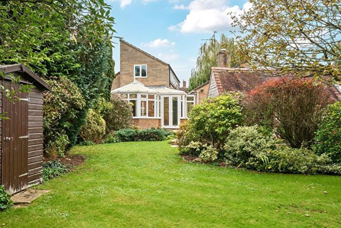 3 Bedroom Link Detached House For Sale In Brookside, Milborne Port, DT9