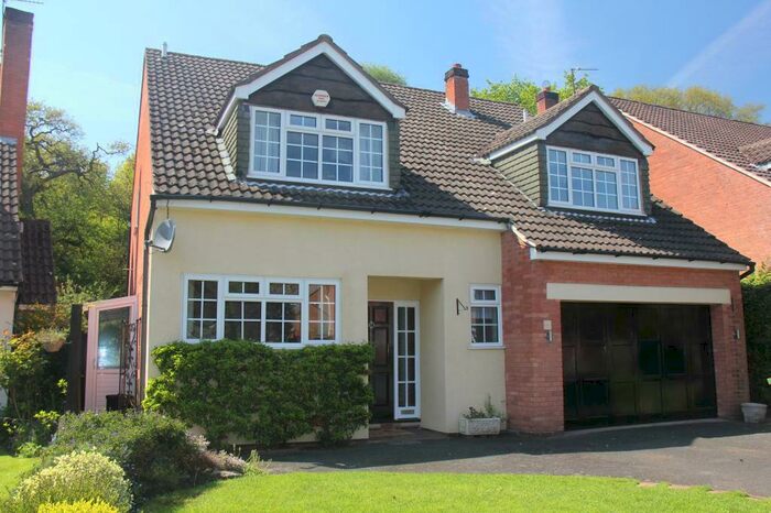 4 Bedroom Detached House To Rent In Catherine Drive, Sutton Coldfield, West Midlands, B73
