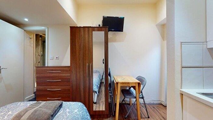 Studio To Rent In Ash Grove, NW2