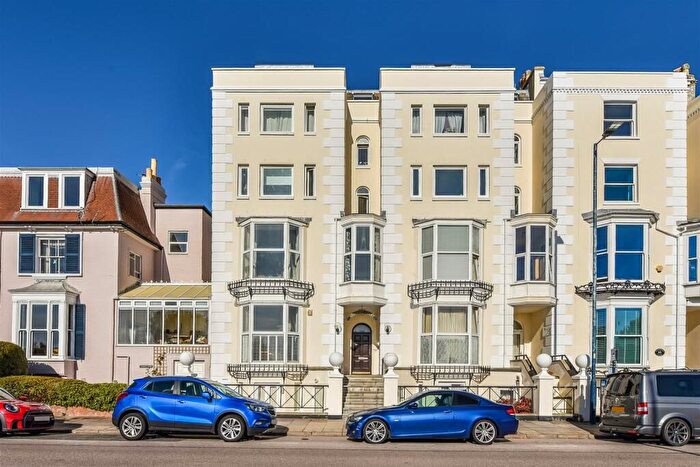 1 Bedroom Flat To Rent In Admirals Court, Southsea, PO5