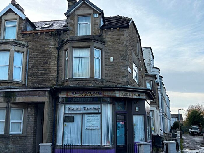 2 Bedroom Apartment To Rent In Wellington Terrace, Morecambe, LA4