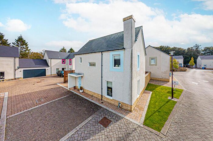 3 Bedroom Detached House For Sale In Picketlaw Road, Eaglesham, Glasgow, East Renfrewshire, G76