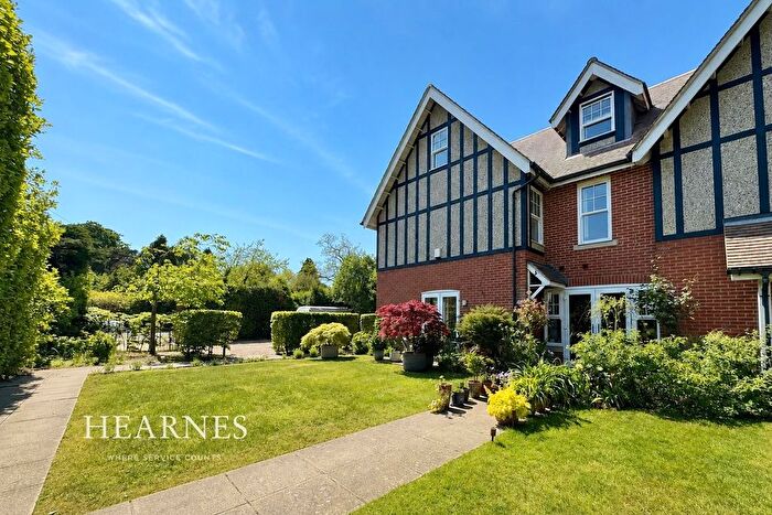 3 Bedroom Town House For Sale In Cavendish Road, Dean Park, Bournemouth, BH1