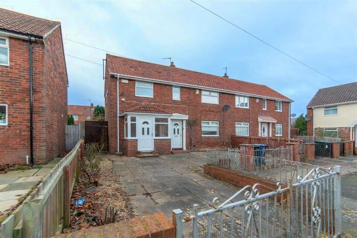 3 Bedroom Semi-Detached House To Rent In Apsley Crescent, Newcastle Upon Tyne, NE3
