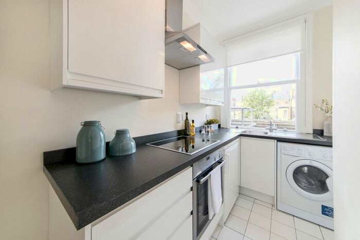 1 Bedroom Flat To Rent In Chester House, Eccleston Place, London, SW1W
