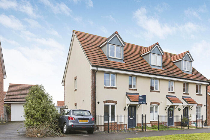 3 Bedroom End Of Terrace House For Sale In Candytuft Way, Didcot, OX11