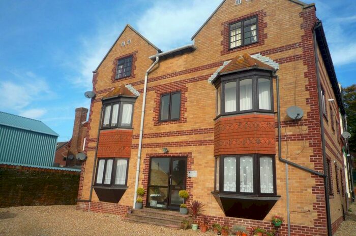 1 Bedroom Apartment To Rent In Havant Road, Farlington, PO6
