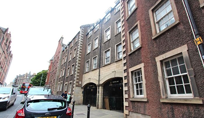 1 Bedroom Flat To Rent In Websters Land, Grassmarket, Edinburgh, EH1