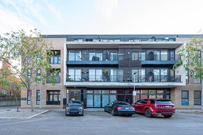 2 Bedroom Flat To Rent In Ashmore Road, Woolwich, London, SE18