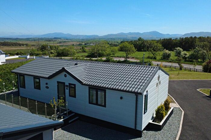 2 Bedroom Lodge For Sale In Grasmoor View, Winscales, Workington, CA14