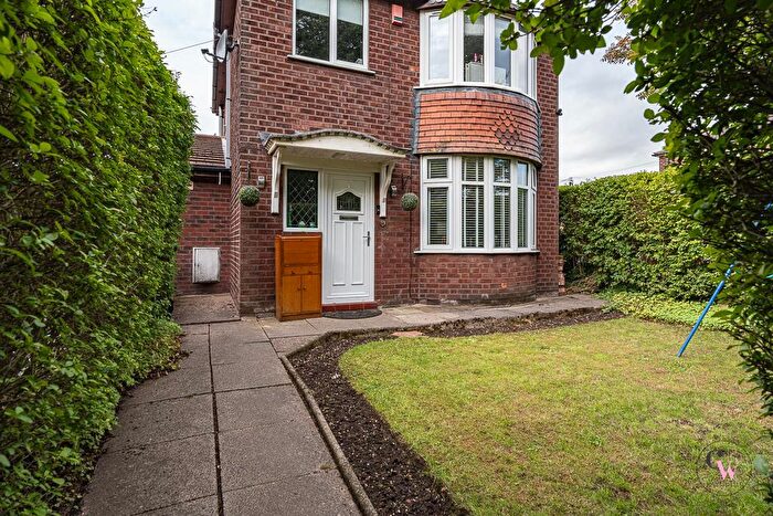 3 Bedroom Detached House For Sale In Darwin Street, Northwich, CW8