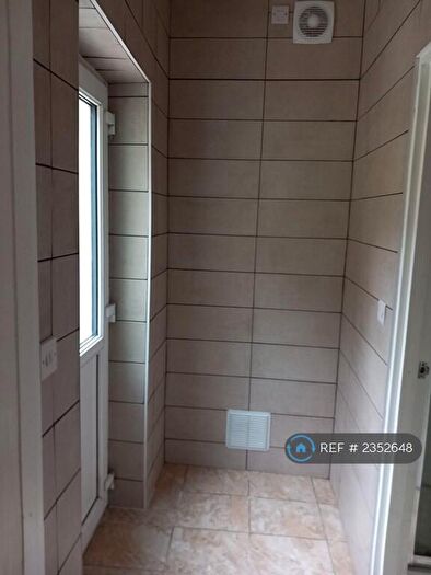 1 Bedroom Flat To Rent In Mount Pleasant, Swansea, SA1