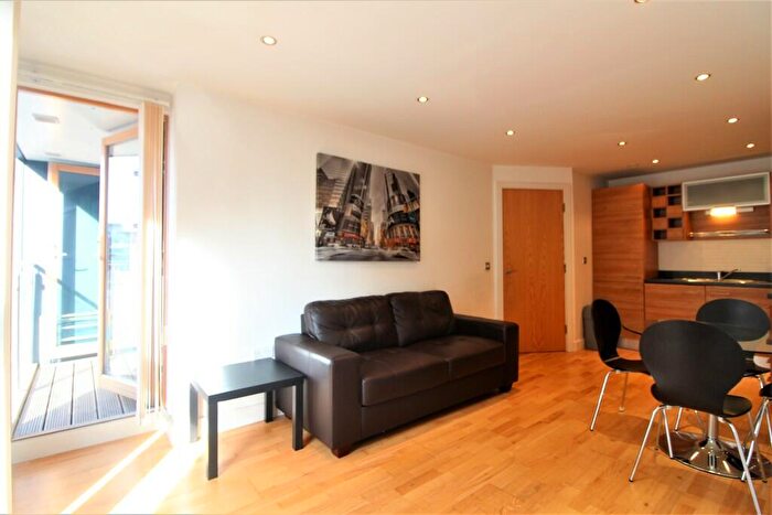 1 Bedroom Apartment To Rent In Cartier House, The Boulevard, Leeds, LS10